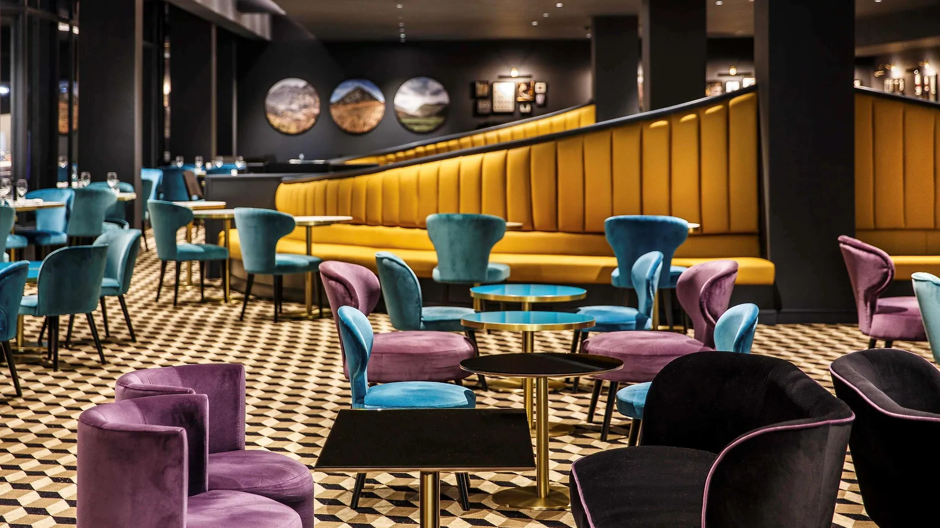 Mount Royal Hotel Edinburgh By The Unlimited Collection 4*,